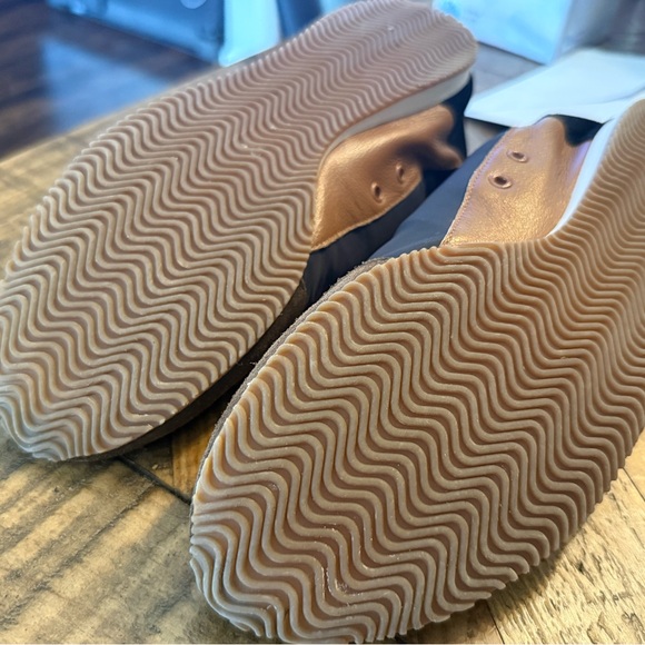 Tory Burch Black, White, and Brown Sneakers - Picture 6 of 7